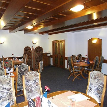 Penzion A Restaurace U Veterana Frenstat pod Radhostem Luaran gambar