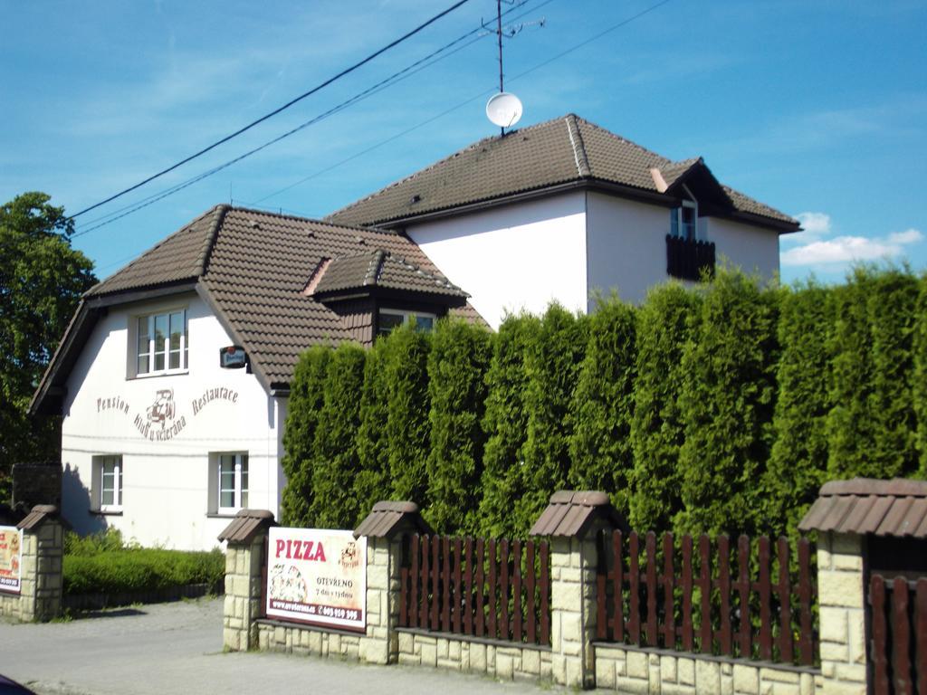 Penzion A Restaurace U Veterana Frenstat pod Radhostem Luaran gambar